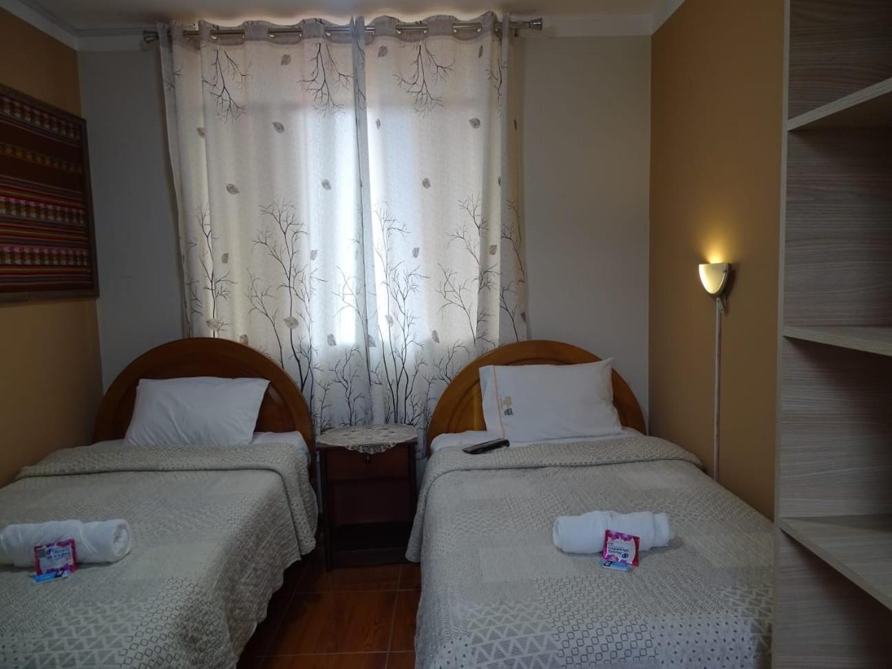 Casa Hospedaje Teresita チャチャポヤス エクステリア 写真