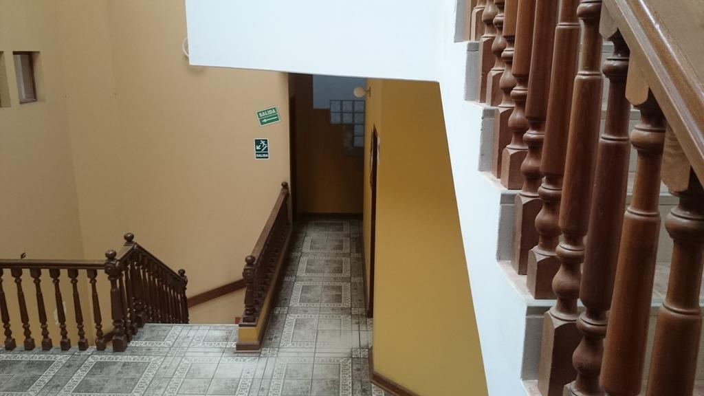 Casa Hospedaje Teresita チャチャポヤス エクステリア 写真