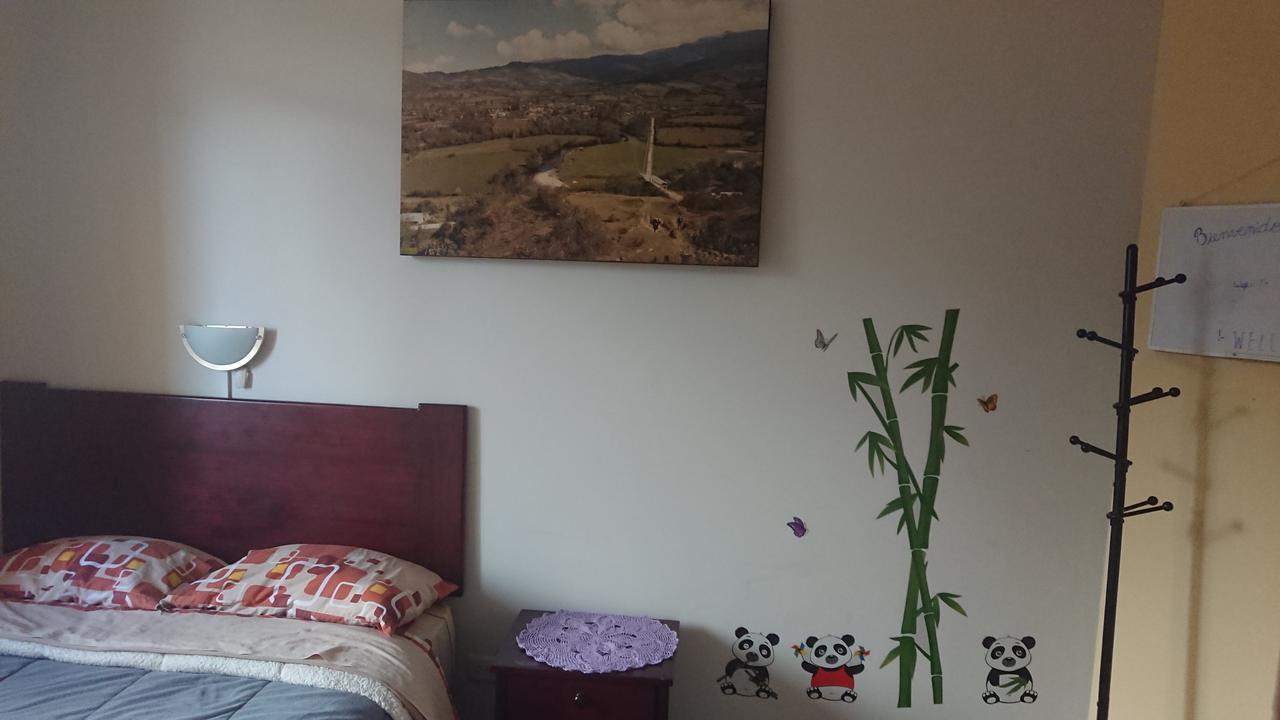 Casa Hospedaje Teresita チャチャポヤス エクステリア 写真