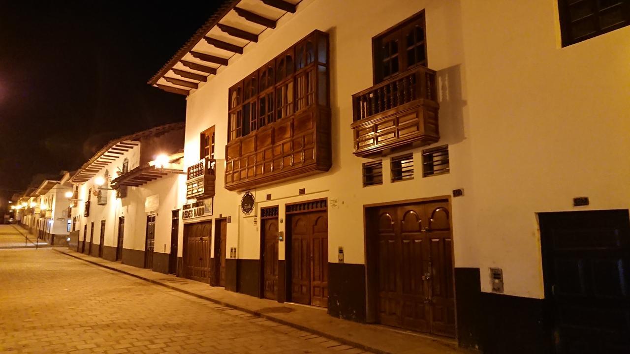 Casa Hospedaje Teresita チャチャポヤス エクステリア 写真