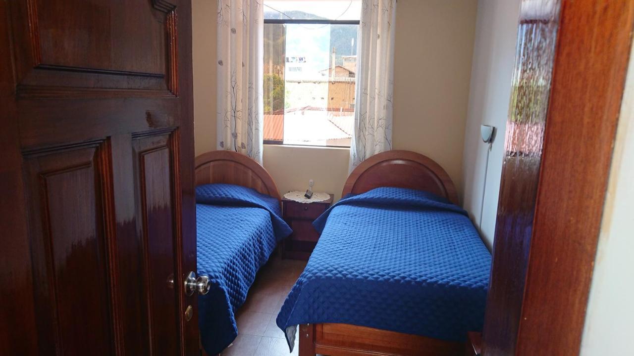 Casa Hospedaje Teresita チャチャポヤス エクステリア 写真