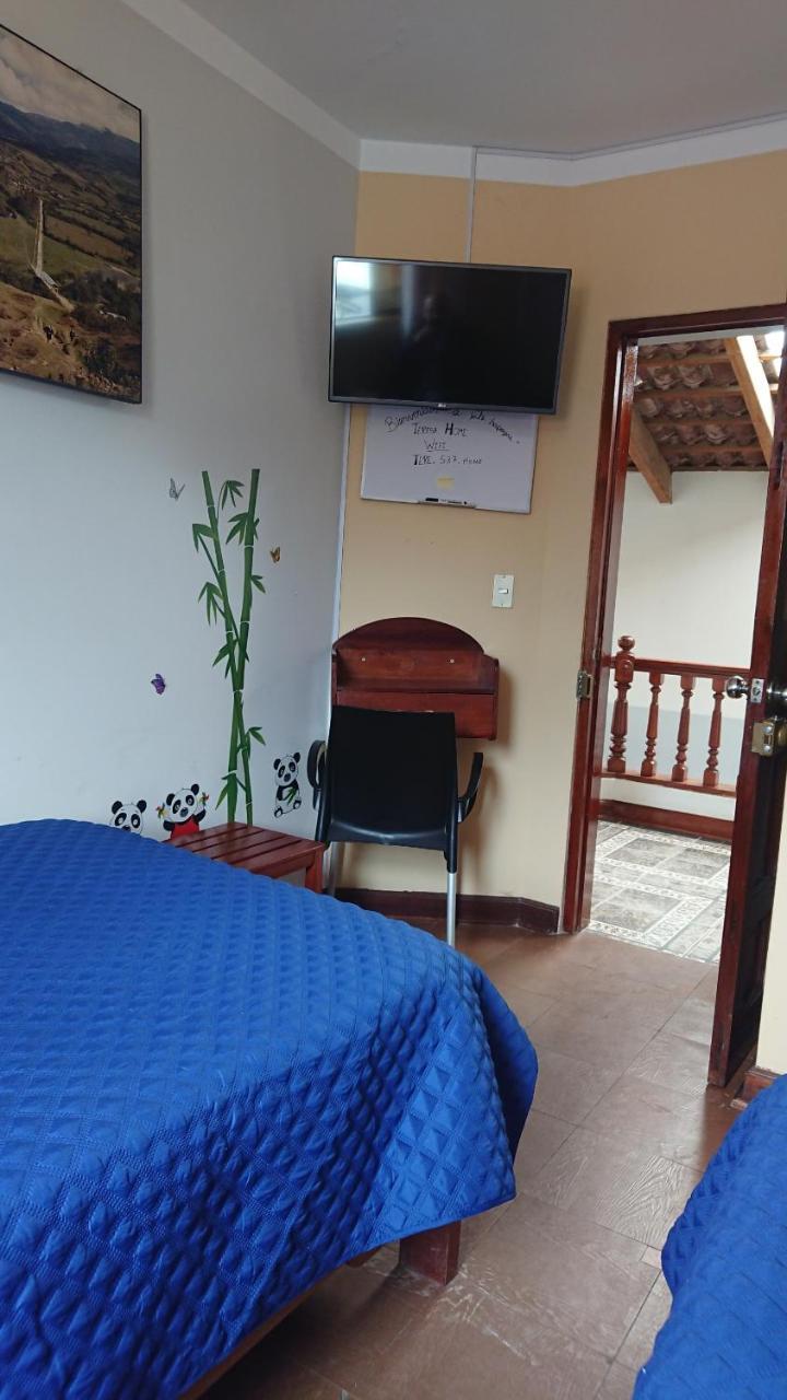 Casa Hospedaje Teresita チャチャポヤス エクステリア 写真
